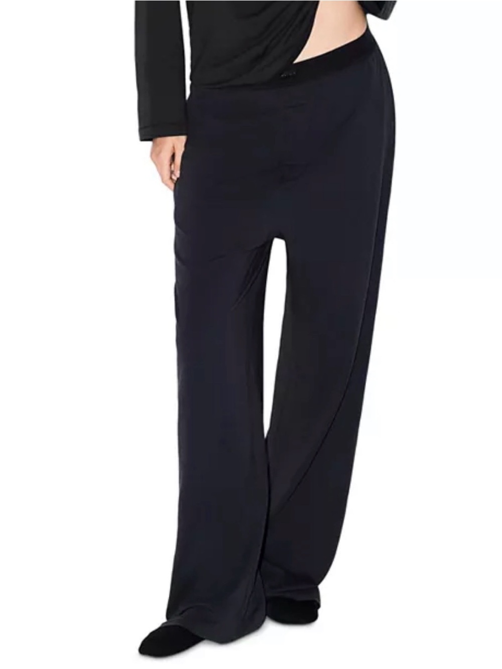 NWOT- SKIMS Boyfriend Loose Pants, Black, size Medium